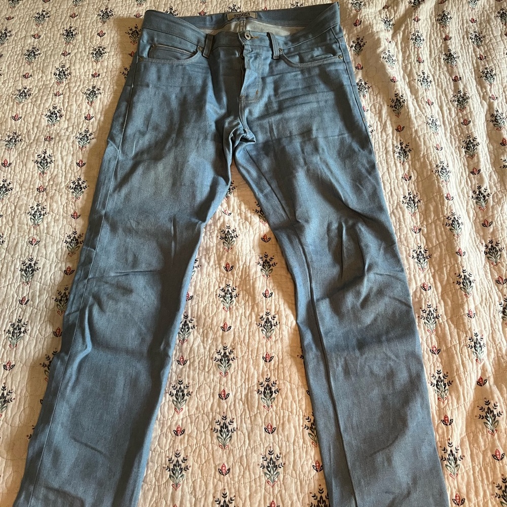 Naked & Famous Denim “Summer Sky Selvedge” Super Guy fit, Size 32